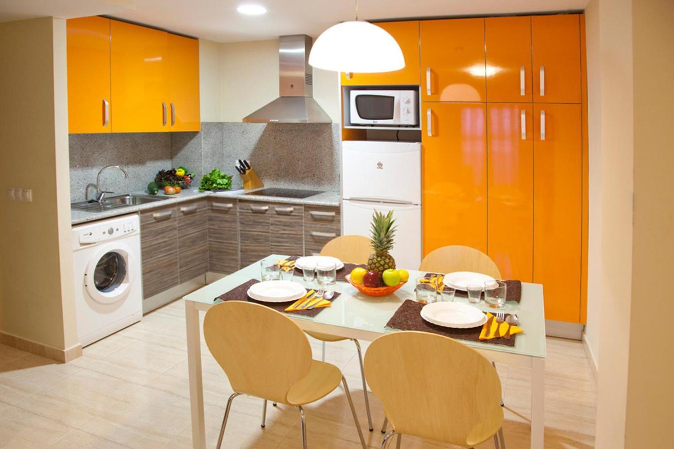 Apartamentos Campuebla มอนตาเนคอส ภายนอก รูปภาพ