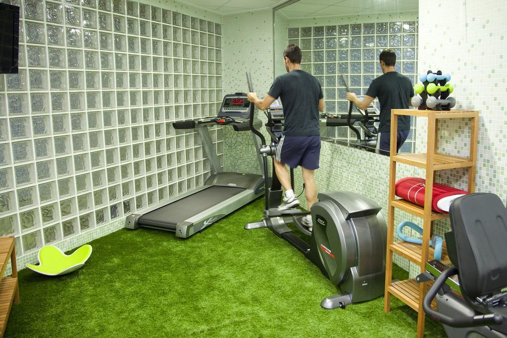 Apartamentos Campuebla มอนตาเนคอส ภายนอก รูปภาพ