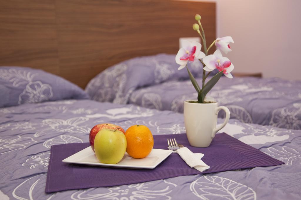 Apartamentos Campuebla มอนตาเนคอส ภายนอก รูปภาพ
